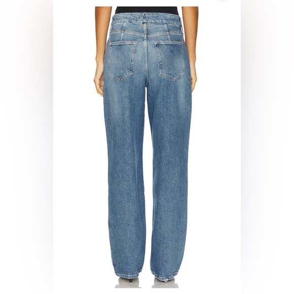 Good American 90s Relaxed Jeans - Picture 4 of 6